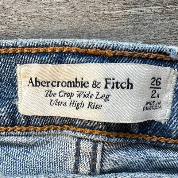 Abercrombie & Fitch The Crop Wide Leg Ultra High Rise Jeans 26 or 2 - Picture 7 of 13